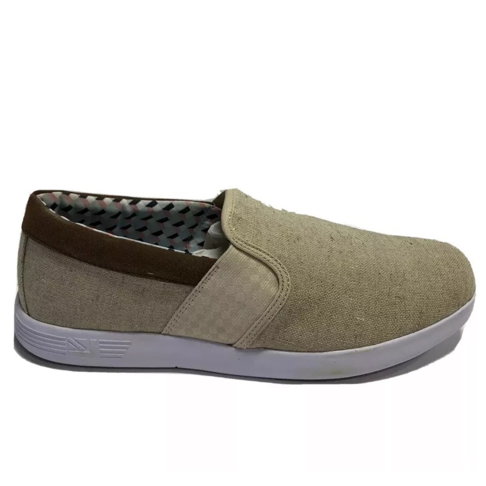 Ben Sherman Men’s Parnell Natural Slip-On Shoes, Size 11 M.